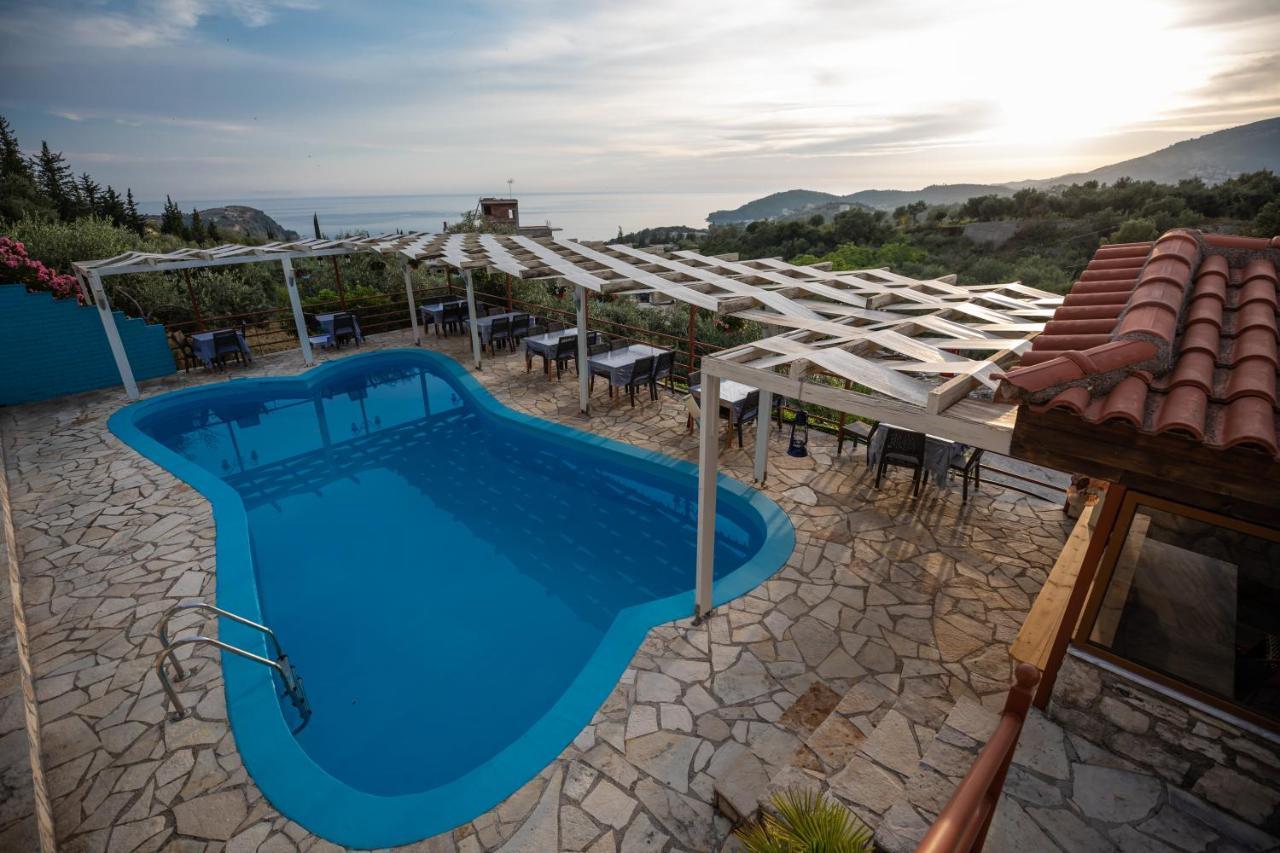 Hotel Panorama Himare Exterior photo