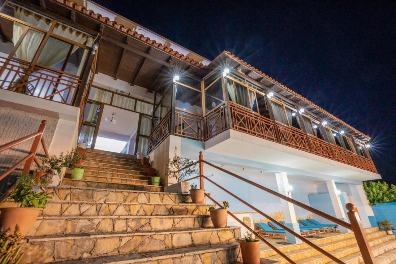 Hotel Panorama Himare Exterior photo