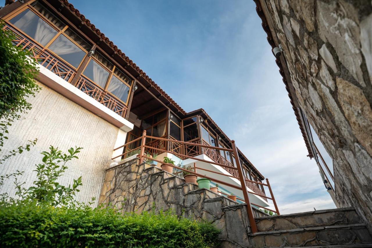 Hotel Panorama Himare Exterior photo