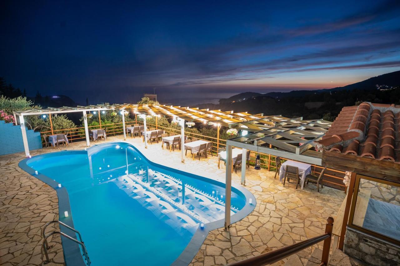Hotel Panorama Himare Exterior photo