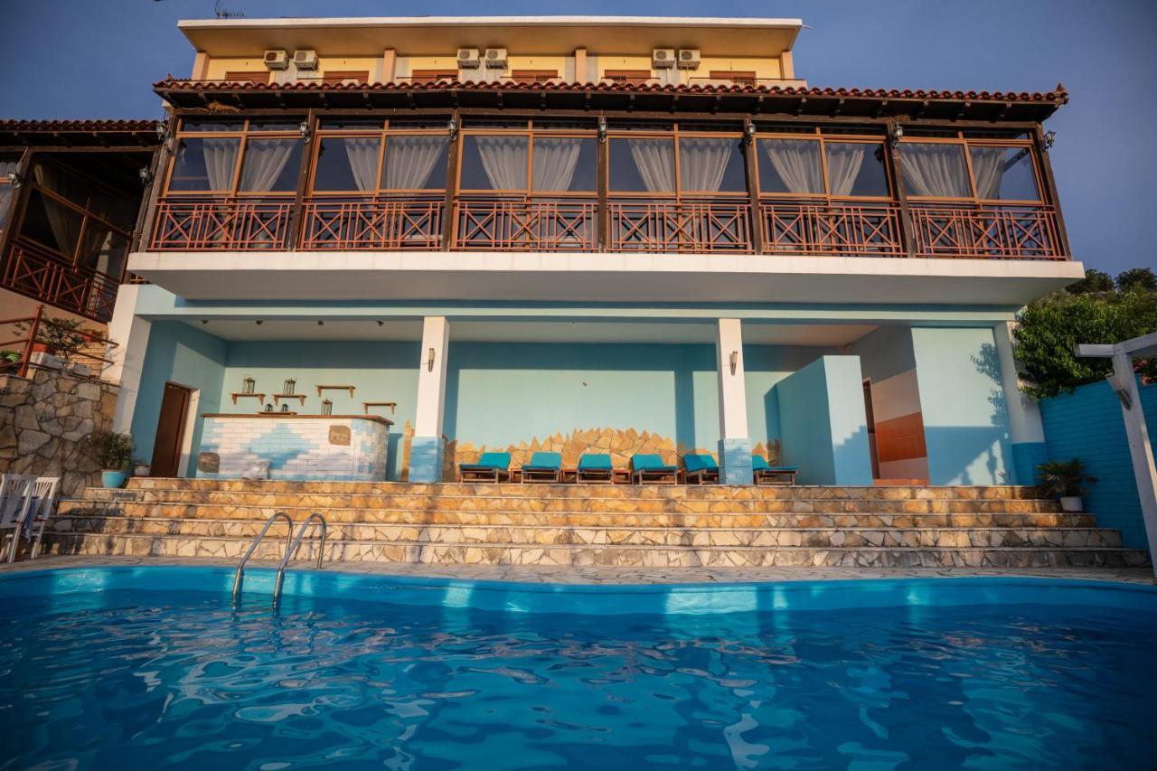 Hotel Panorama Himare Exterior photo