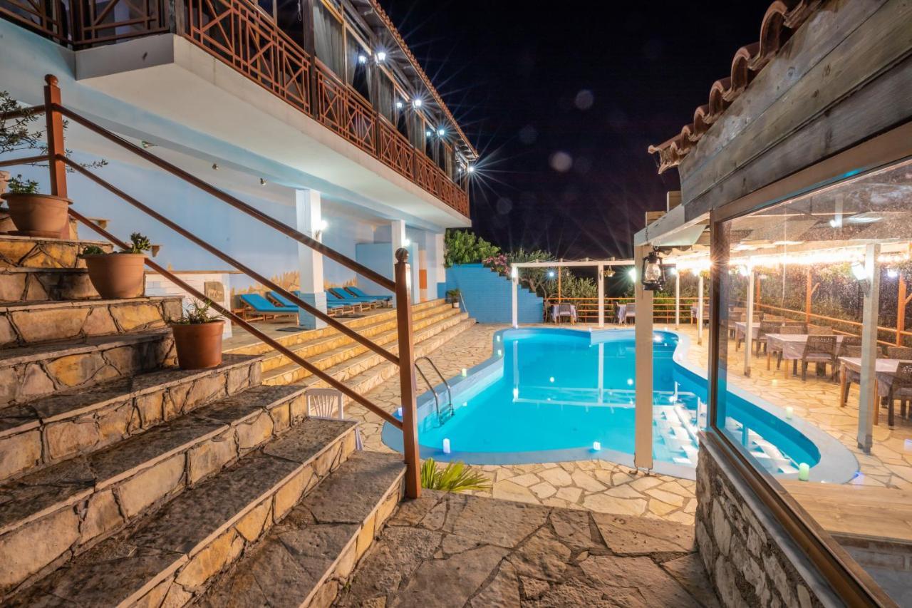 Hotel Panorama Himare Exterior photo