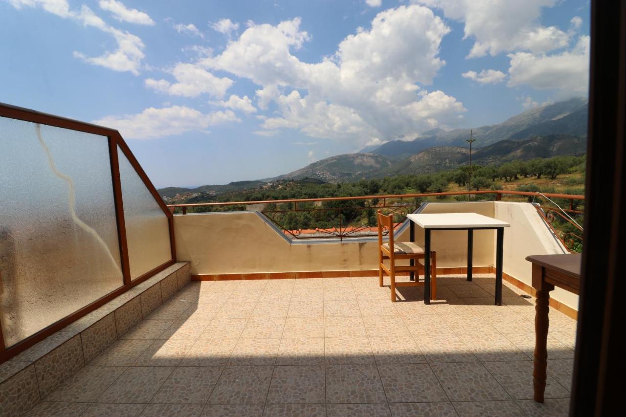 Hotel Panorama Himare Exterior photo