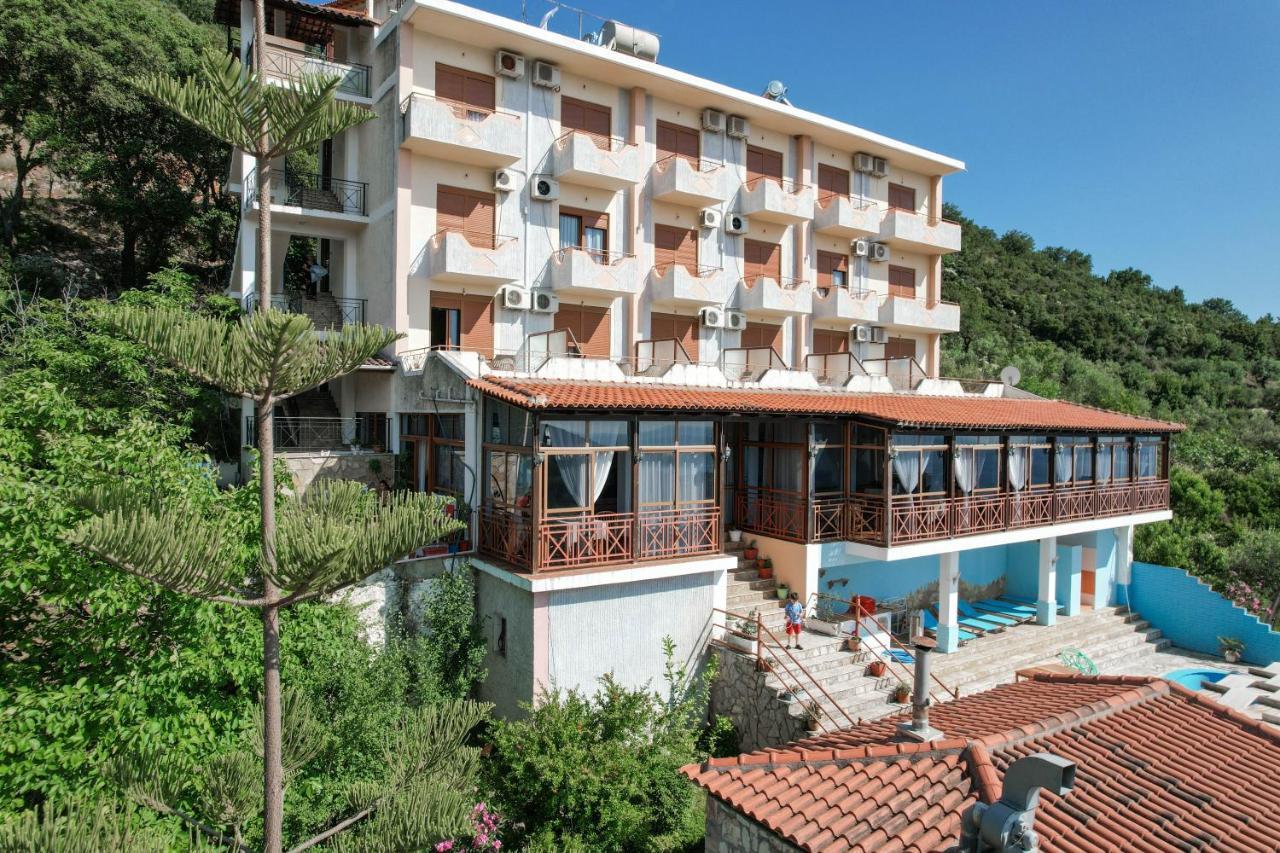 Hotel Panorama Himare Exterior photo