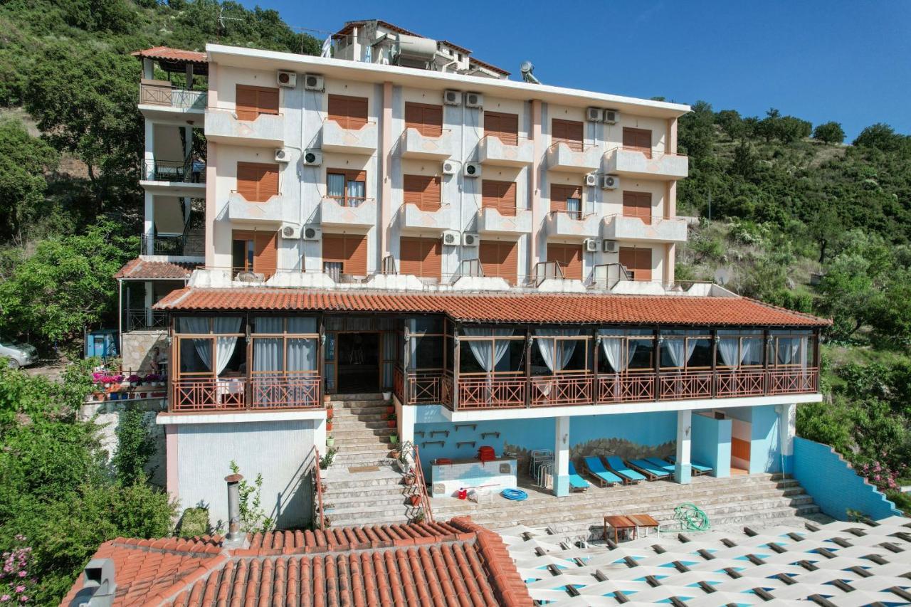 Hotel Panorama Himare Exterior photo